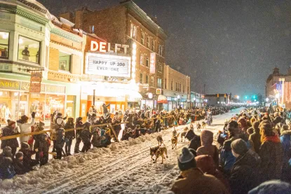 UP 200 Sled Dog Team Running Through Downtown Marquette